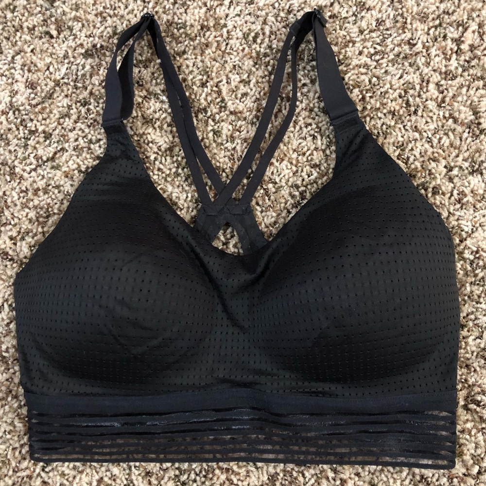 Victoria Secret size 32DD